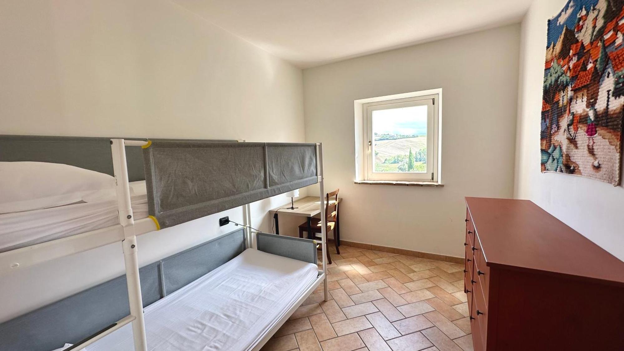 S214 - Sirolo, Trilocale Con Giardino In Zona Tranquilla Apartment Luaran gambar